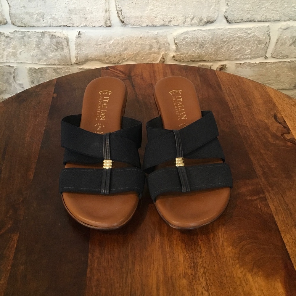 Italian Shoemakers Blue size 7.5
